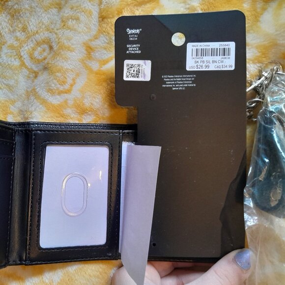 NWT Playboy Bunny Men's Wallet with Chain - Picture 3 of 6